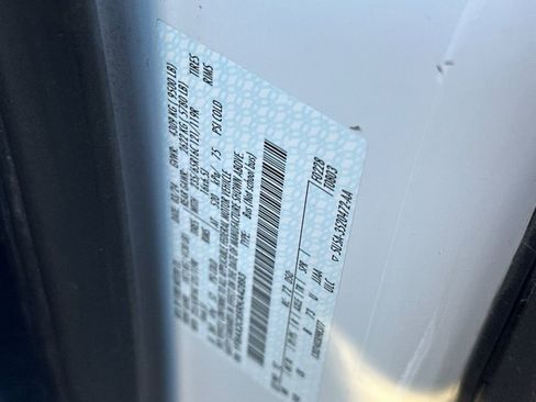 Used 2024 Ford Transit 350 XLT image 23