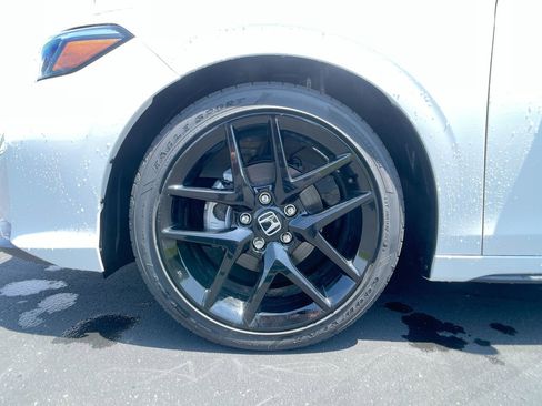 Certified 2025 Honda Civic Sport image 11