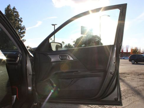 Used 2013 Honda Accord LX image 17