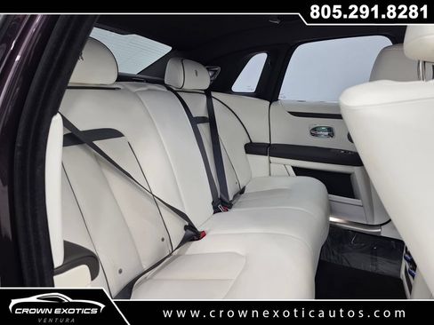 Used 2023 Rolls-Royce Ghost AWD/4WD image 32