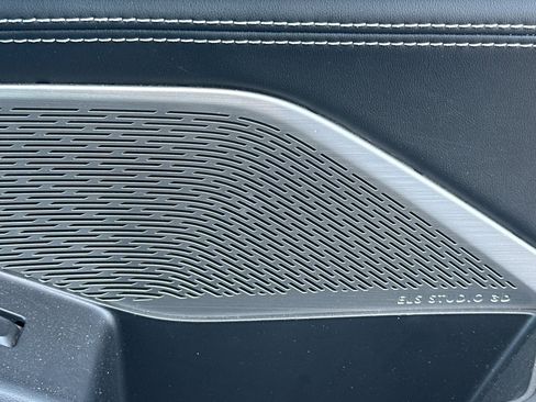 Used 2023 Acura MDX SH-AWD w/ Advance Package image 43