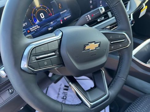 Certified 2026 Chevrolet Equinox LT FWD image 13