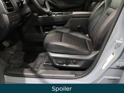 Certified 2025 Nissan Rogue SV AWD/4WD image 11