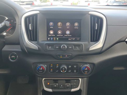 Used 2023 GMC Terrain SLE w/ Driver Convenience Package FWD image 17