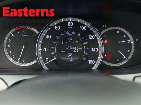 Used 2015 Honda Accord EX-L image 17