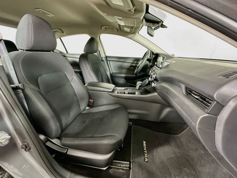 Used 2024 Nissan Sentra S FWD image 29