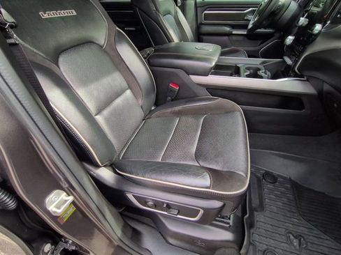 Used 2023 RAM 1500 Laramie AWD/4WD image 26
