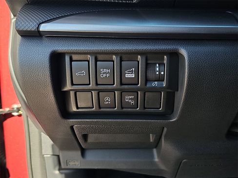 Certified 2023 Subaru Forester Premium image 27