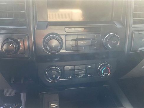 Certified 2019 Ford F150 XL w/ Equipment Group 101A Mid image 31