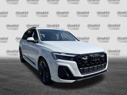 Certified 2026 Audi Q7 3.0T Premium Plus AWD/4WD image 2