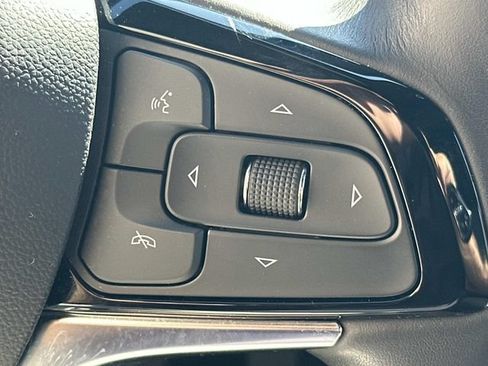 Used 2023 Buick Enclave Avenir w/ Avenir Technology Package FWD image 24