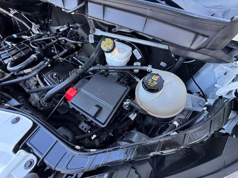 Used 2021 Ford Transit 250 Medium Roof w/ Load Area Protection Package image 29