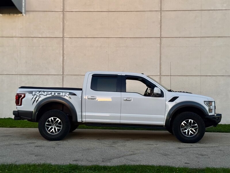 Used 2018 Ford F150 Raptor w/ Equipment Group 802A Luxury AWD/4WD image 7