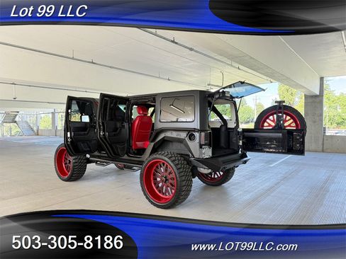 Used 2016 Jeep Wrangler Unlimited Sport w/ Quick Order Package 24S AWD/4WD image 32