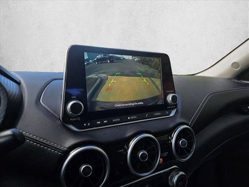 Used 2024 Nissan Sentra SV image 14