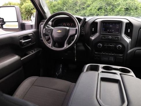 Used 2022 Chevrolet Silverado 2500 Custom w/ Custom Value Package AWD/4WD image 20