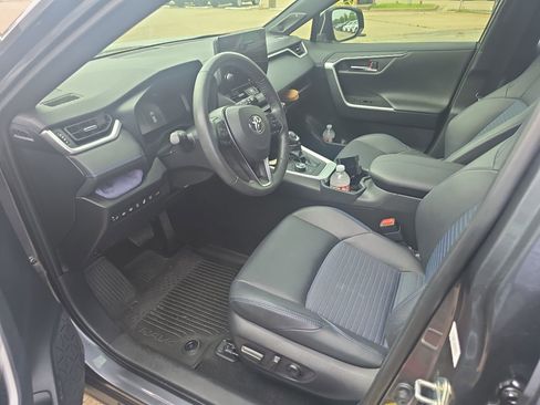 Used 2024 Toyota RAV4 XSE w/ Advanced Technology Package AWD/4WD image 9