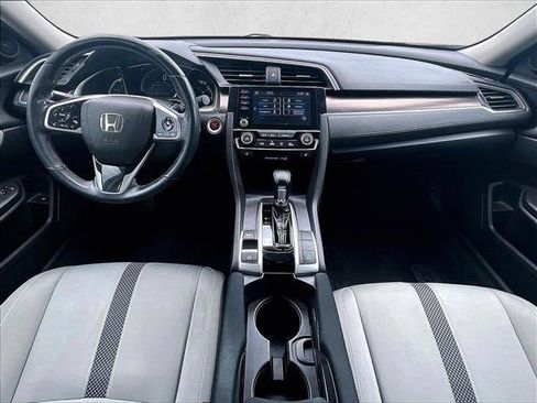 Used 2019 Honda Civic EX image 15