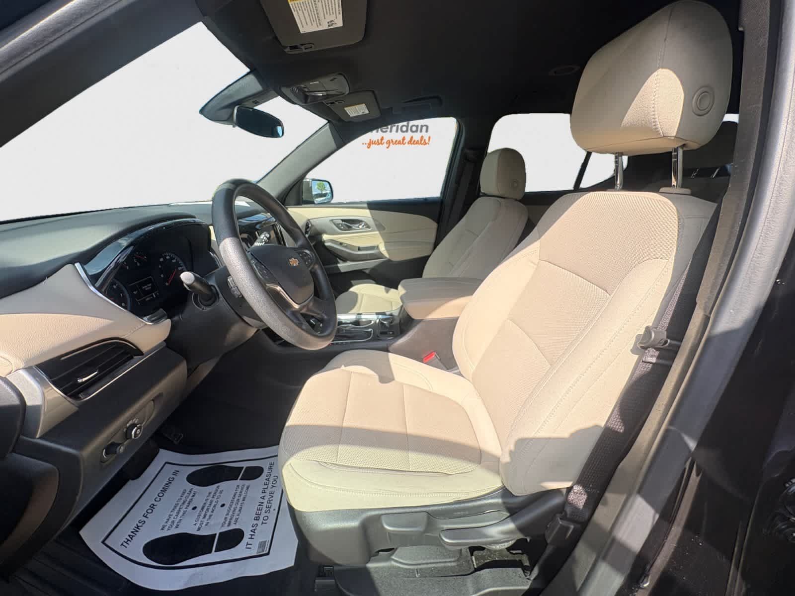 Used 2023 Chevrolet Traverse LS AWD/4WD image 10