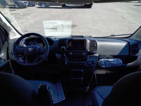 New 2026 RAM ProMaster 2500 w/ Convenience Group FWD image 9