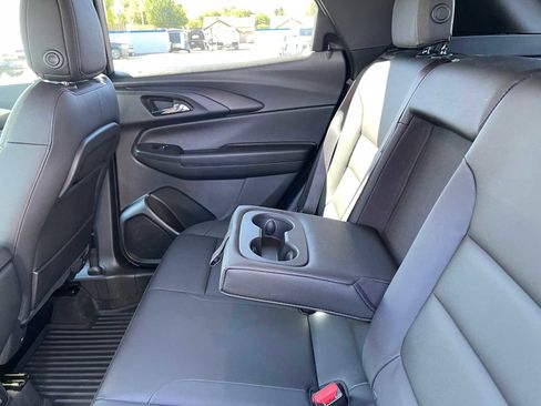 Used 2025 Chevrolet TrailBlazer ACTIV w/ Convenience Package image 18