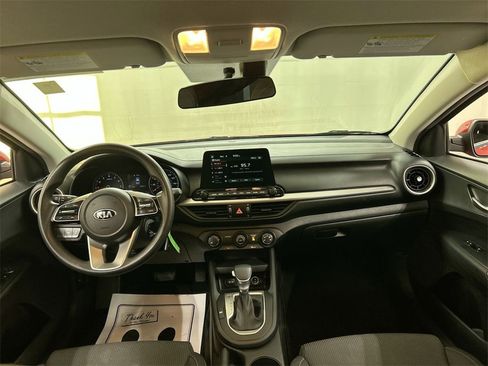 Used 2021 Kia Forte LXS image 18