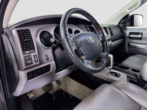 Used 2011 Toyota Sequoia Limited AWD/4WD image 10