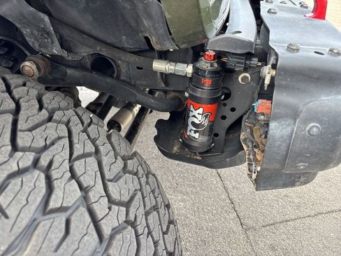 Used 2020 Jeep Wrangler Unlimited Rubicon AWD/4WD image 2
