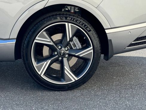 Used 2026 Genesis GV80 3.5T Prestige AWD/4WD image 2