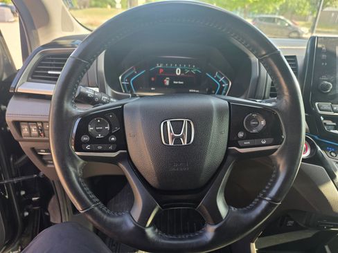 Used 2019 Honda Odyssey Elite image 11