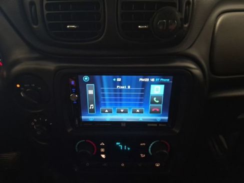 Used 2006 Chevrolet TrailBlazer LT AWD/4WD image 14