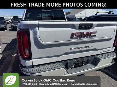 Used 2022 GMC Sierra 2500 Denali w/ Denali Ultimate Package AWD/4WD image 7