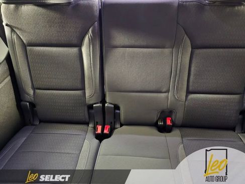 Used 2023 Chevrolet Tahoe LS AWD/4WD image 19