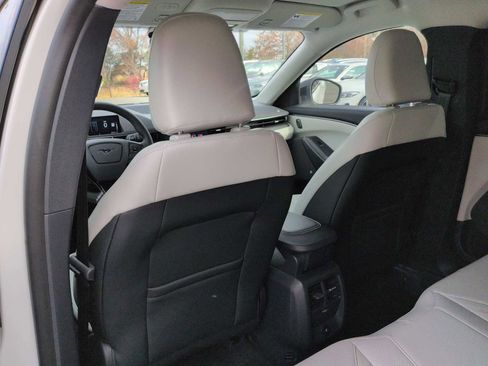 Used 2024 Ford Mustang Mach-E Premium image 18