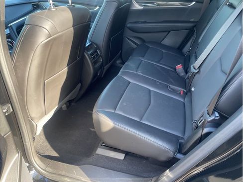 Used 2021 Cadillac XT5 Sportv image 5