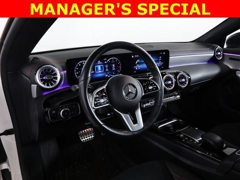 Used 2022 Mercedes-Benz CLA 250 4MATIC image 27