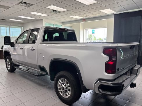 Used 2023 Chevrolet Silverado 2500 LT w/ Convenience Package AWD/4WD image 6