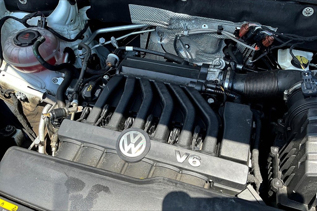 Used 2022 Volkswagen Atlas SEL AWD/4WD image 32