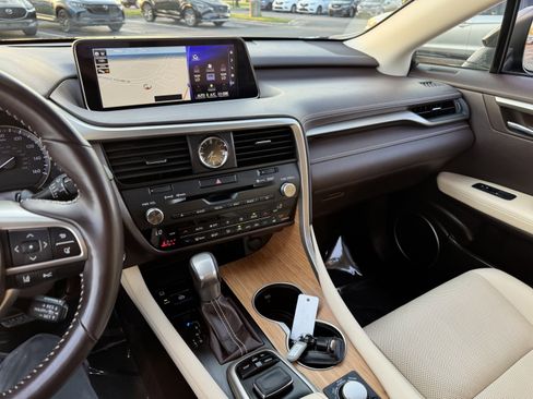 Used 2018 Lexus RX 350L image 21