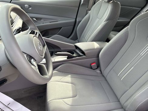 Certified 2023 Hyundai Elantra SEL image 20