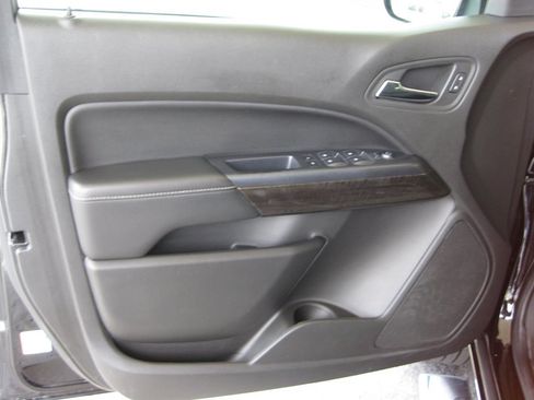 Used 2015 GMC Canyon SLT RWD image 13
