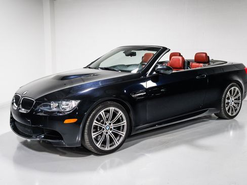 Used 2011 BMW M3 Convertible RWD image 7