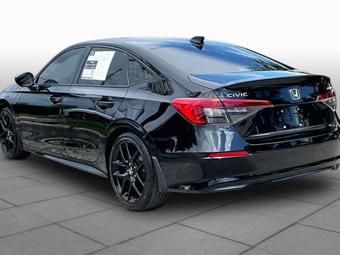 Used 2025 Honda Civic Sport image 12