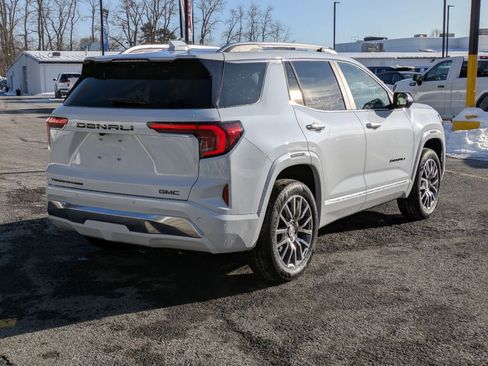 New 2026 GMC Terrain Denali w/ LPO, Black Badging Package image 7