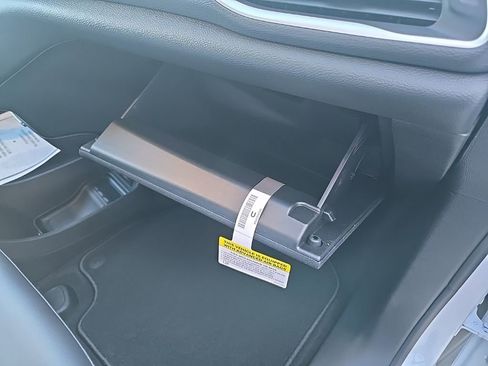 New 2026 Chrysler Pacifica Select w/ S Appearance Package image 76