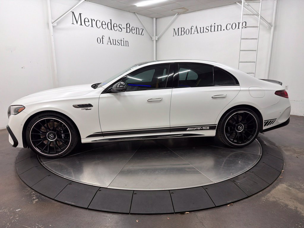 Used 2025 Mercedes-Benz E 53 AMG e 4MATIC Sedan image 4