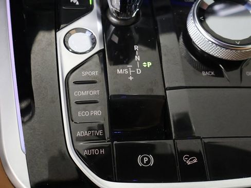 Used 2021 BMW X5 xDrive40i AWD/4WD image 55