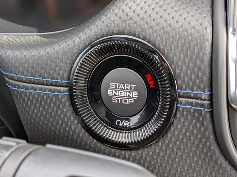 New 2026 Jeep Compass Limited w/ Sun, Sound & Navigation Group image 15