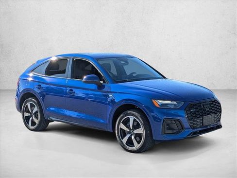 Certified 2023 Audi Q5 2.0T Premium Plus w/ Premium Plus Package image 3