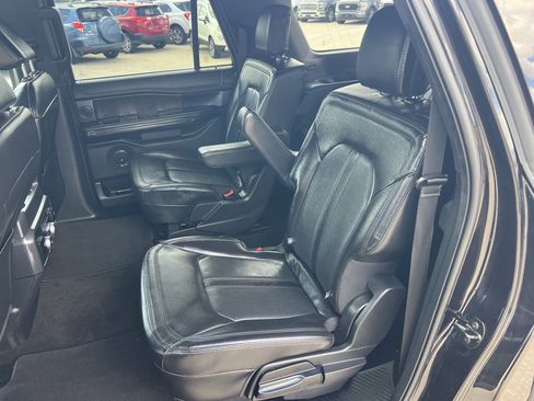 Used 2021 Ford Expedition Max Limited AWD/4WD image 17